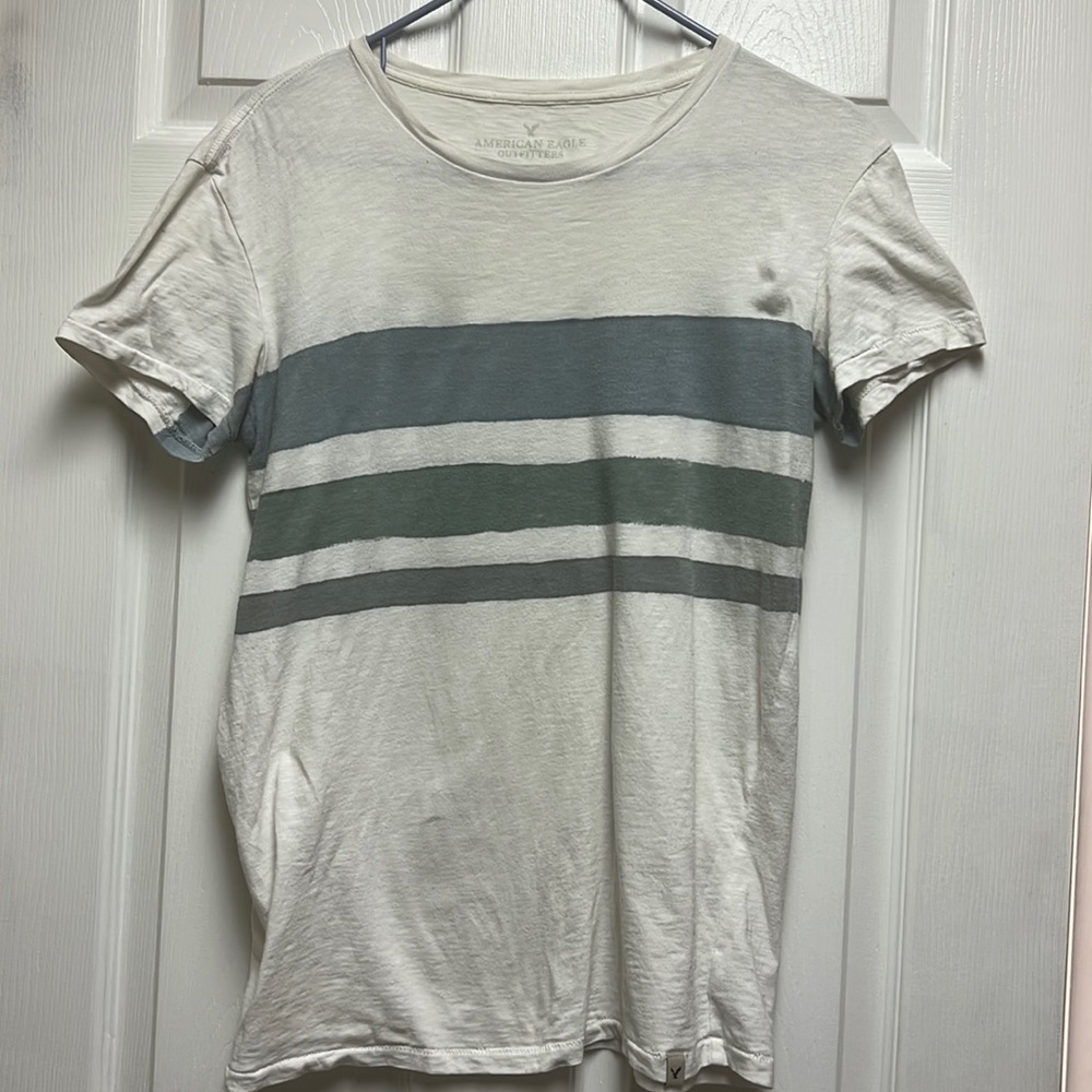 American eagle men XS Extra small tee 100% cotton white blue green grey stripes